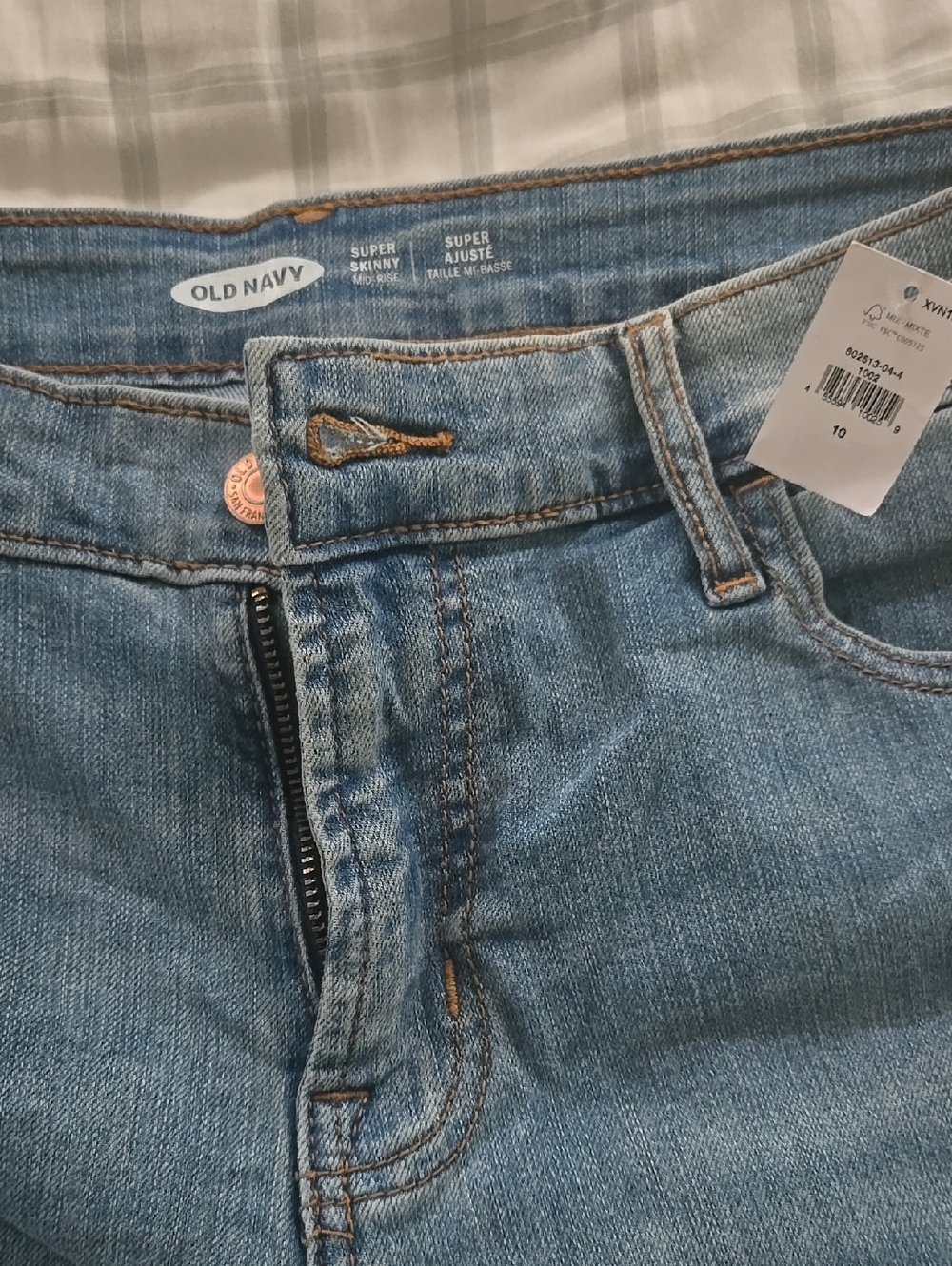 Old Navy Women's Super Skinny Light Wash Blue Jeans